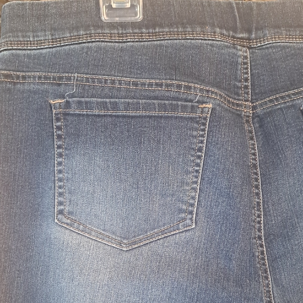 Gloria Vanderbilt AVERY All Over Slimming Effect Straight Stretch Jeans SZ. 16P - Picture 4 of 7